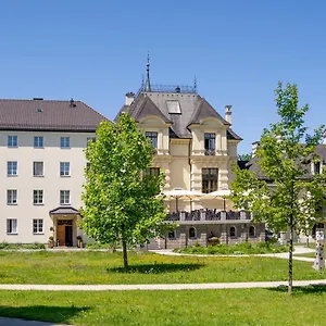 Johannes Schloessl - Gaestehaus Der Pallottiner Am Moenchsberg Salzburg